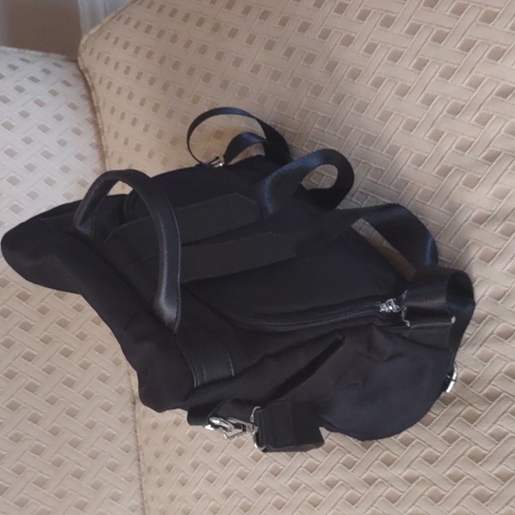 Nylon backpack - Picture 3 of 3